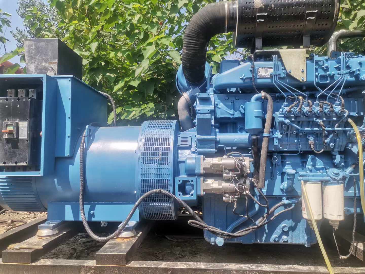 山丹详细说明降低 800kW 柴油发电机输出电流波动的方法