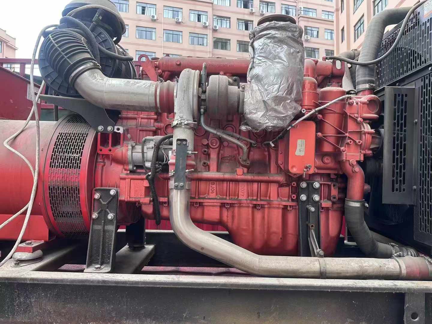 山丹如何选择适合 600kW 柴油发电机组的过载保护器？