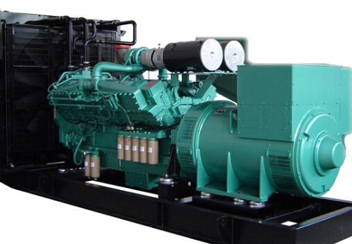 山丹冬季柴油发电机组启动前应进行哪些预热操作？